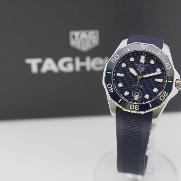 TAG HEUER タグ・ホイヤー アクアレーサー プロフェッショナル300 WBP201B.FT6198