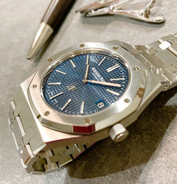 AUDEMARS PIGUET オーデマ・ピゲ ロイヤルオーク エクストラシン 15202ST.OO.1240ST.01